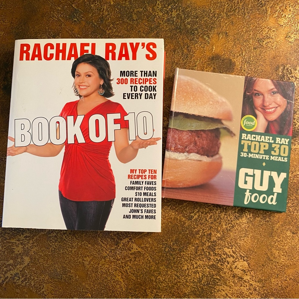 🍴 Rachael Ray Cookbook Duo – Over 300 Fast & Flavorful Recipes!